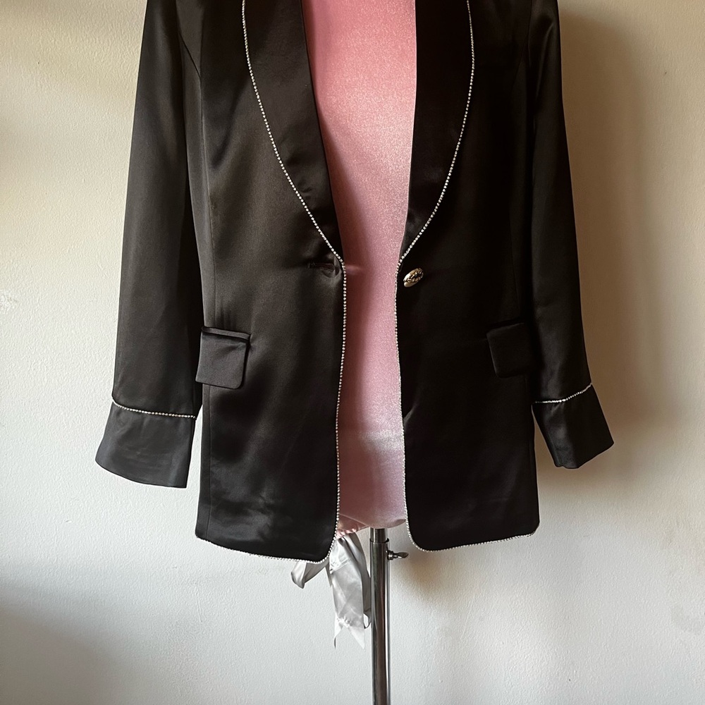 Chic Black Women's Blazer with Silver Accents